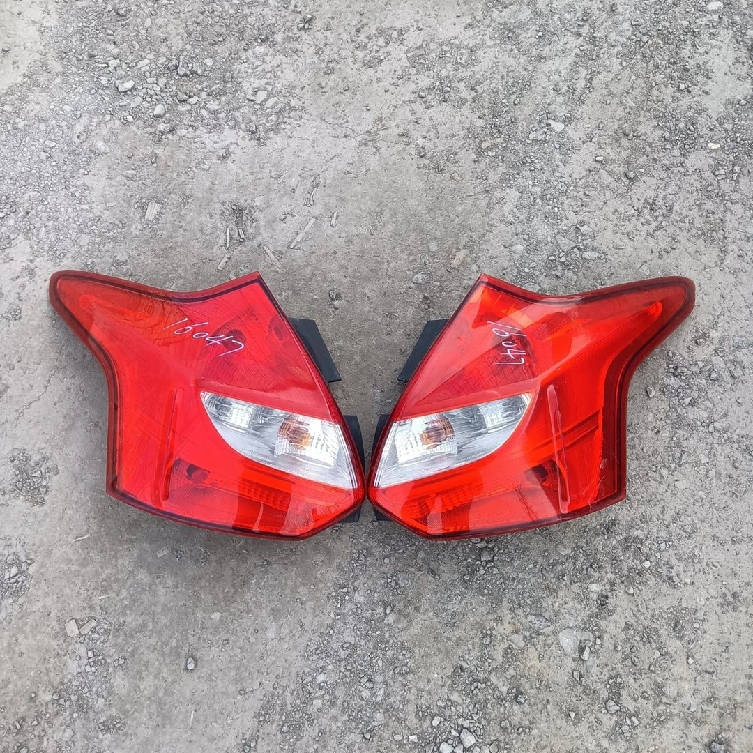 适用于12到14福特福克斯后尾灯刹车灯倒车灯防追尾灯