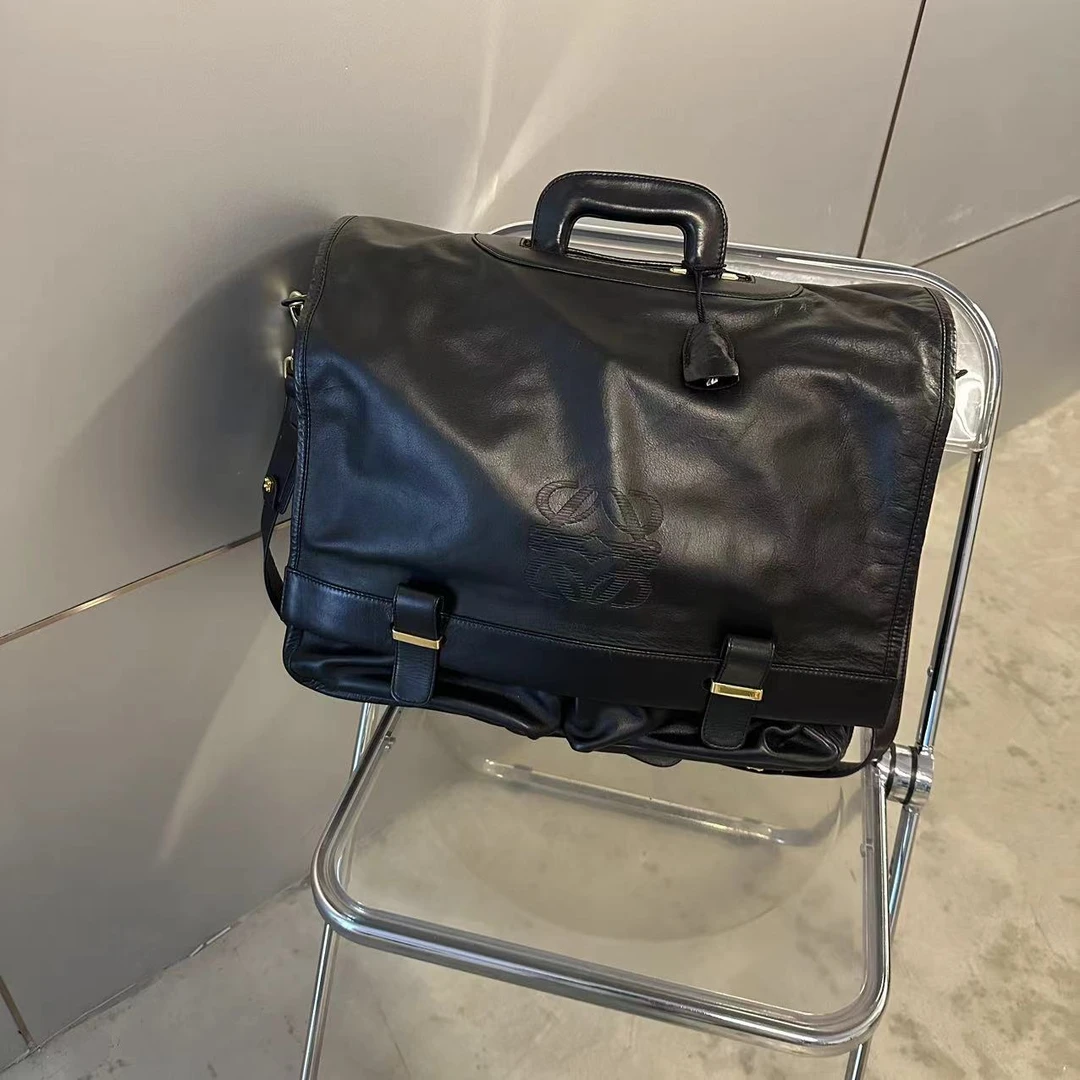 95新 LOEWE/罗意威 罗意威狩猎 黑金牛皮 高级感出差专用男包