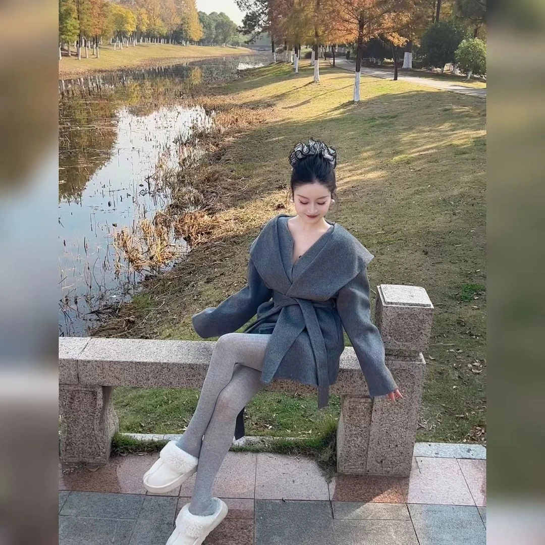 【Jing Jing】2025新款时尚气质连帽绵羊毛大衣外套8886JJ