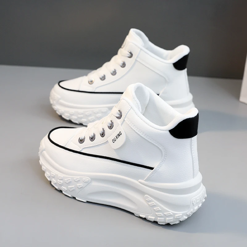 高帮小白鞋女款2025春秋增高厚底休闲鞋舒适百搭学生韩版运动鞋潮