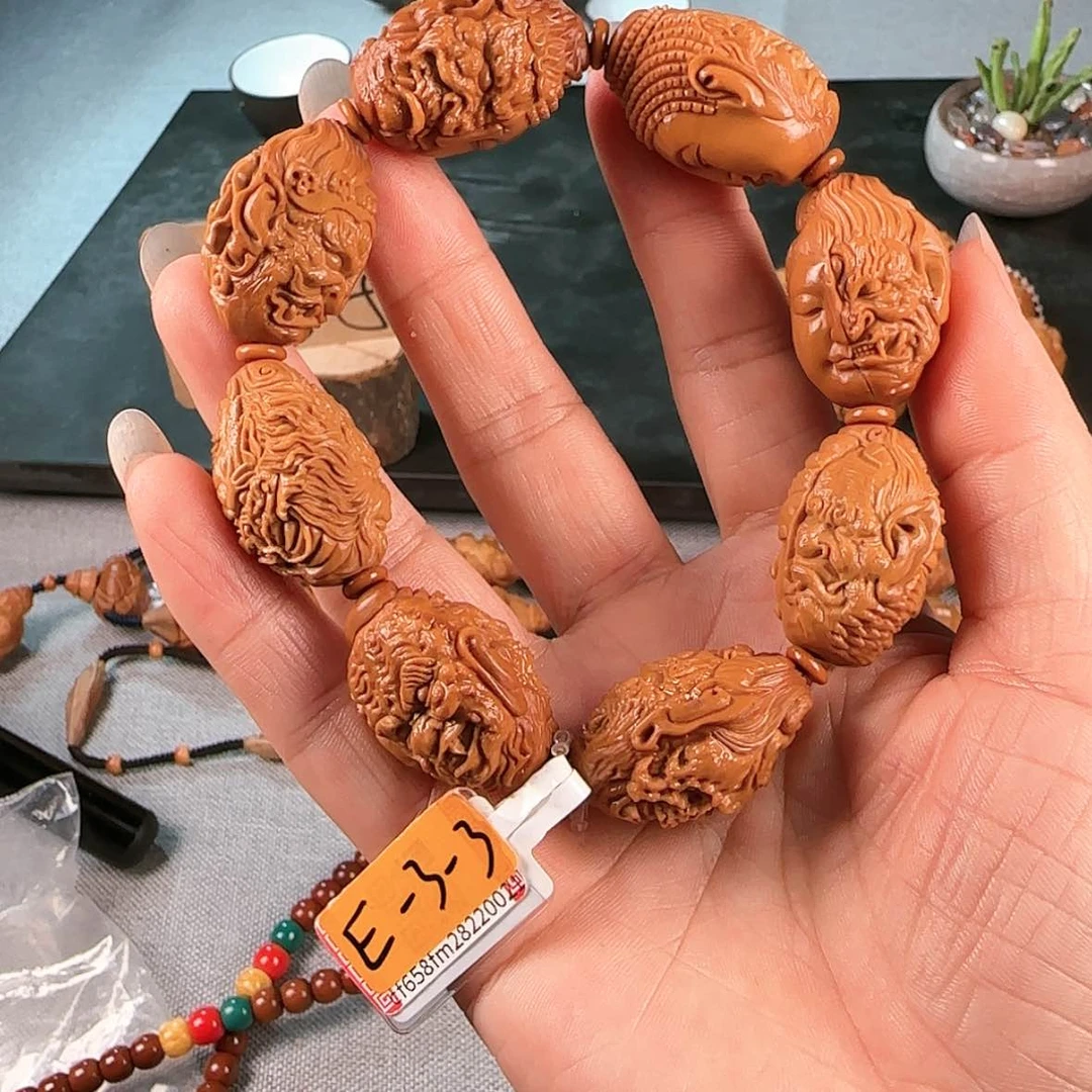 【闪购商品】核核雕筷***i
