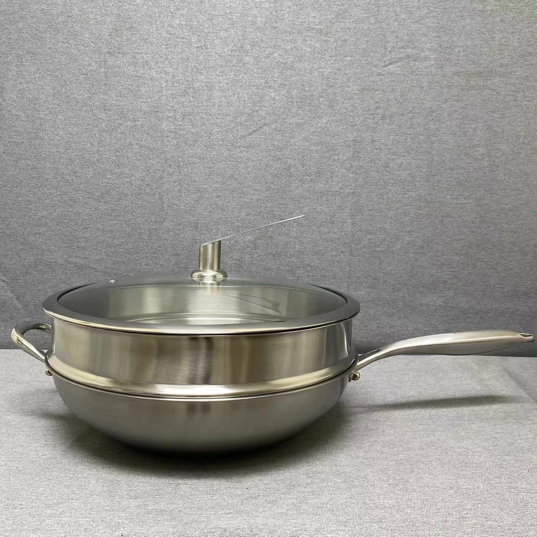 4-015 内钛单柄炒锅 带蒸屉 34*8.5CM 整锅重约3.04KG