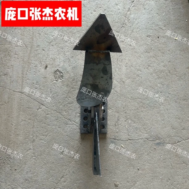 旋耕机防断抗弯加重中间犁
