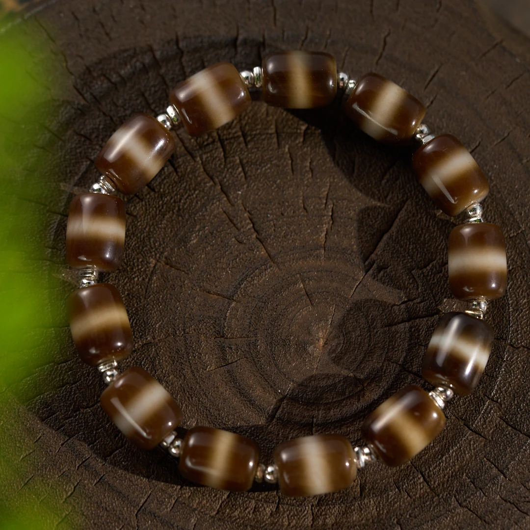 玛瑙玉髓咖色药药小桶珠手串（G5STA）