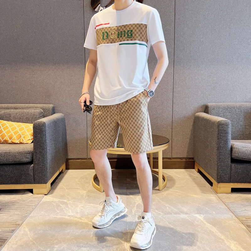 夏季休闲套装男短袖T恤薄款透气短裤一套夏装青年潮流轻奢两件套