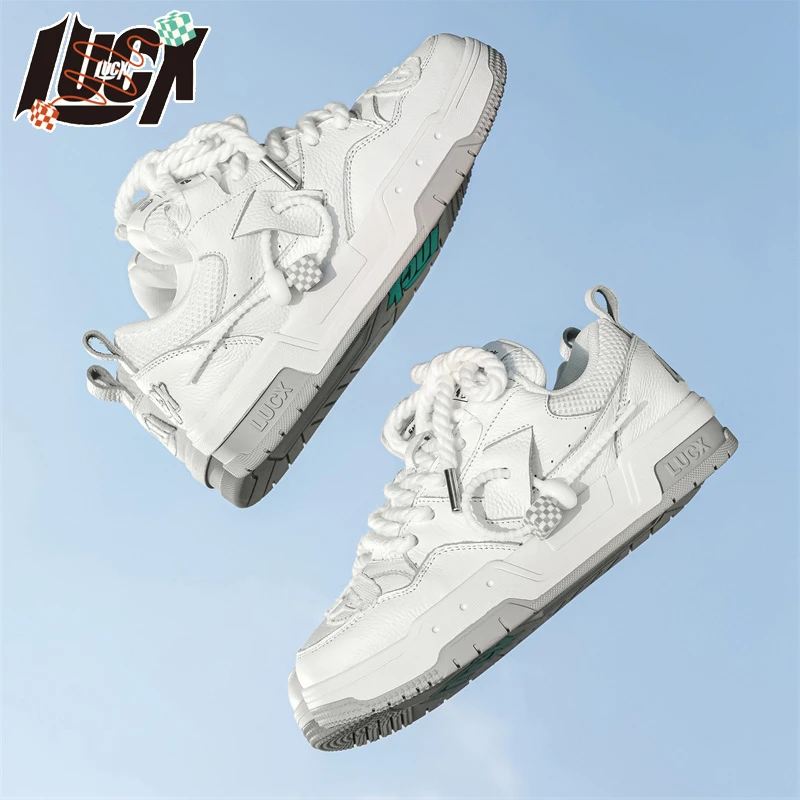 LUCX陈赫明星同款简约奶油白转运鞋潮流百搭隐形增高冬季校园板鞋