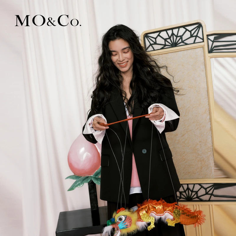 【新中式】MOCO春可拆提花袖口腰带西装外套MBD1BLA005