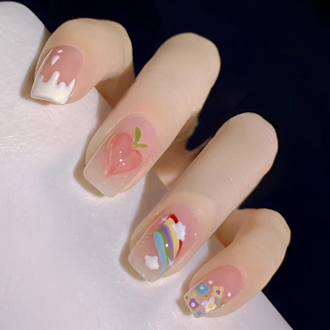 短款彩虹密桃花朵冰透小清新显白美甲片穿戴甲可拆卸学生指甲片