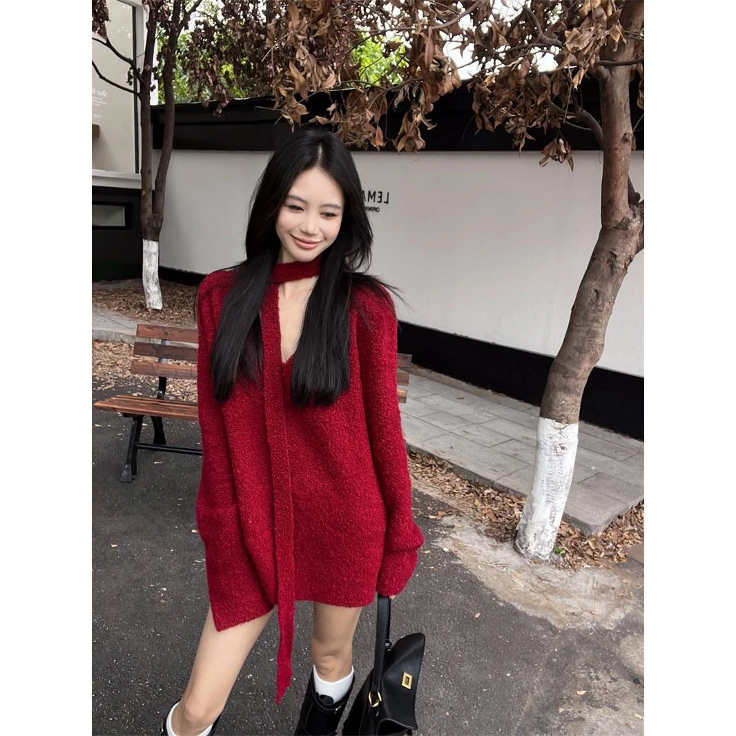 慵懒风红色宽松v领毛衣女冬季新款高级感软糯针织衫百搭套头上衣