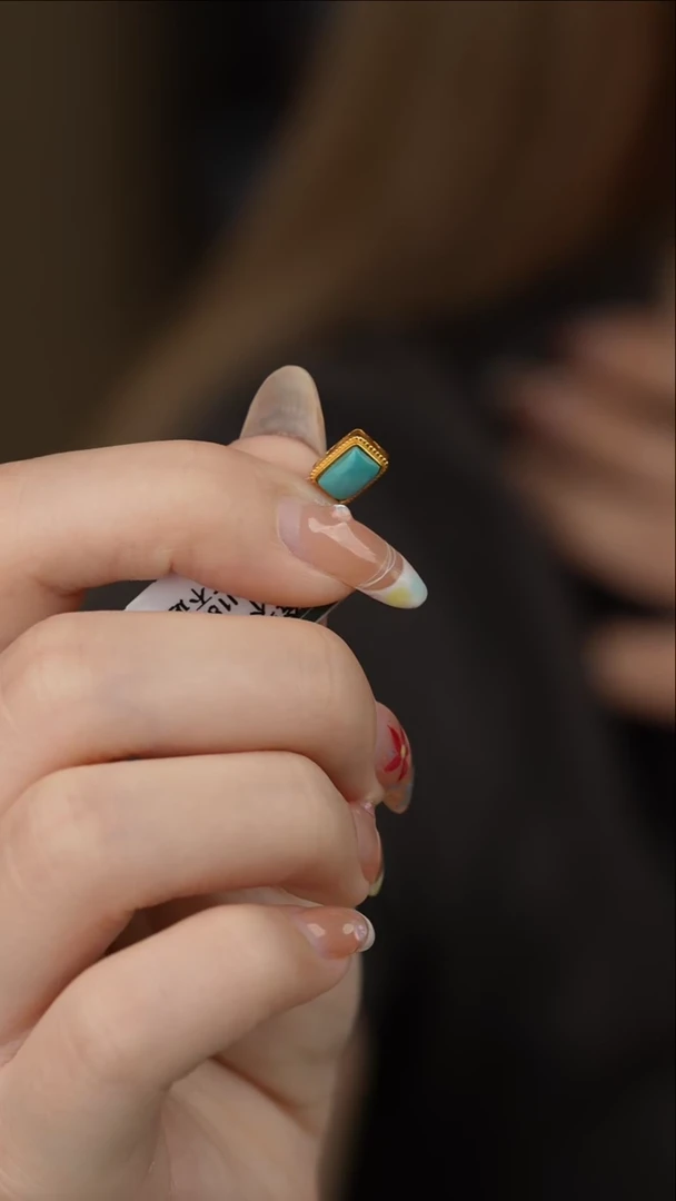 【闪购商品】绿松石配饰18K金镶嵌K15（多样性发一件）