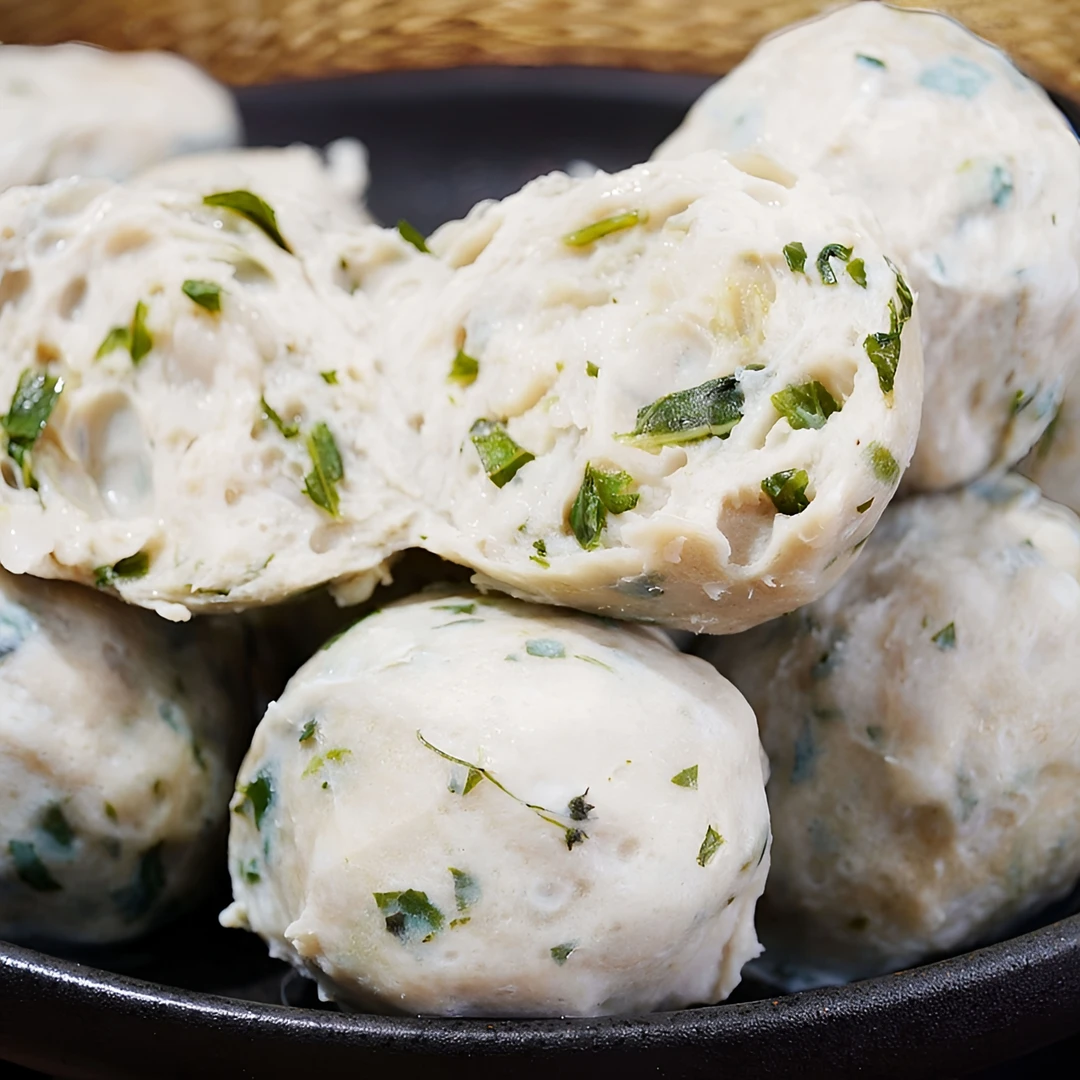 潮汕正宗手工金不换猪肉丸鲜猪肉制作火锅烧烤食材小吃特产手信