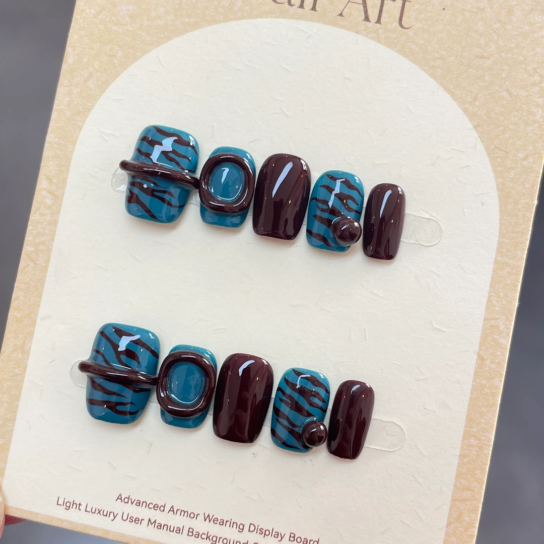 【焦糖深纹】纯手工穿戴甲秋冬经典蓝棕色百搭系列高级感美甲#06