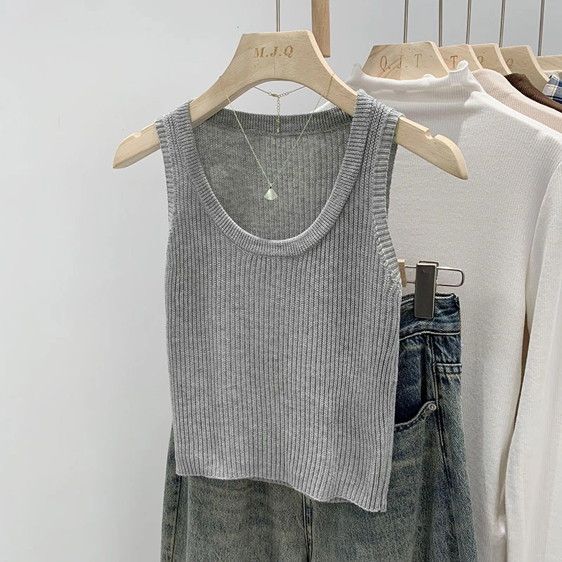 设计感无袖圆领小背心女夏季内搭2024新款别致遮副乳打底外穿上衣