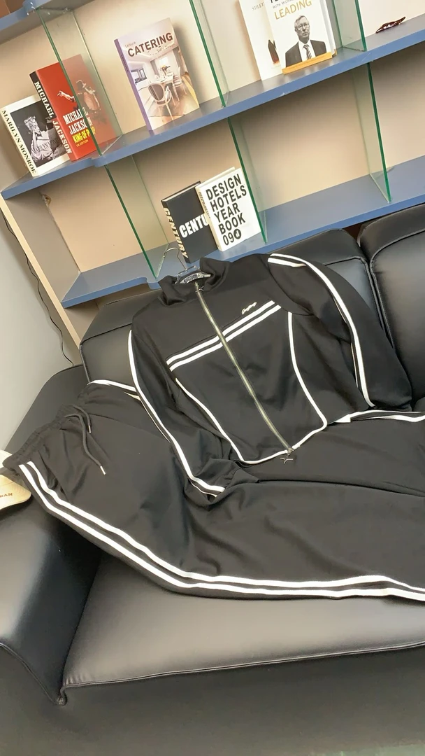 18018#2024款秋季时尚休闲套装