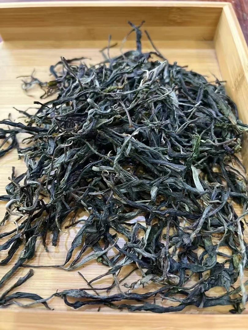 2024年冰岛老寨 小树 (太甜了)普洱散茶