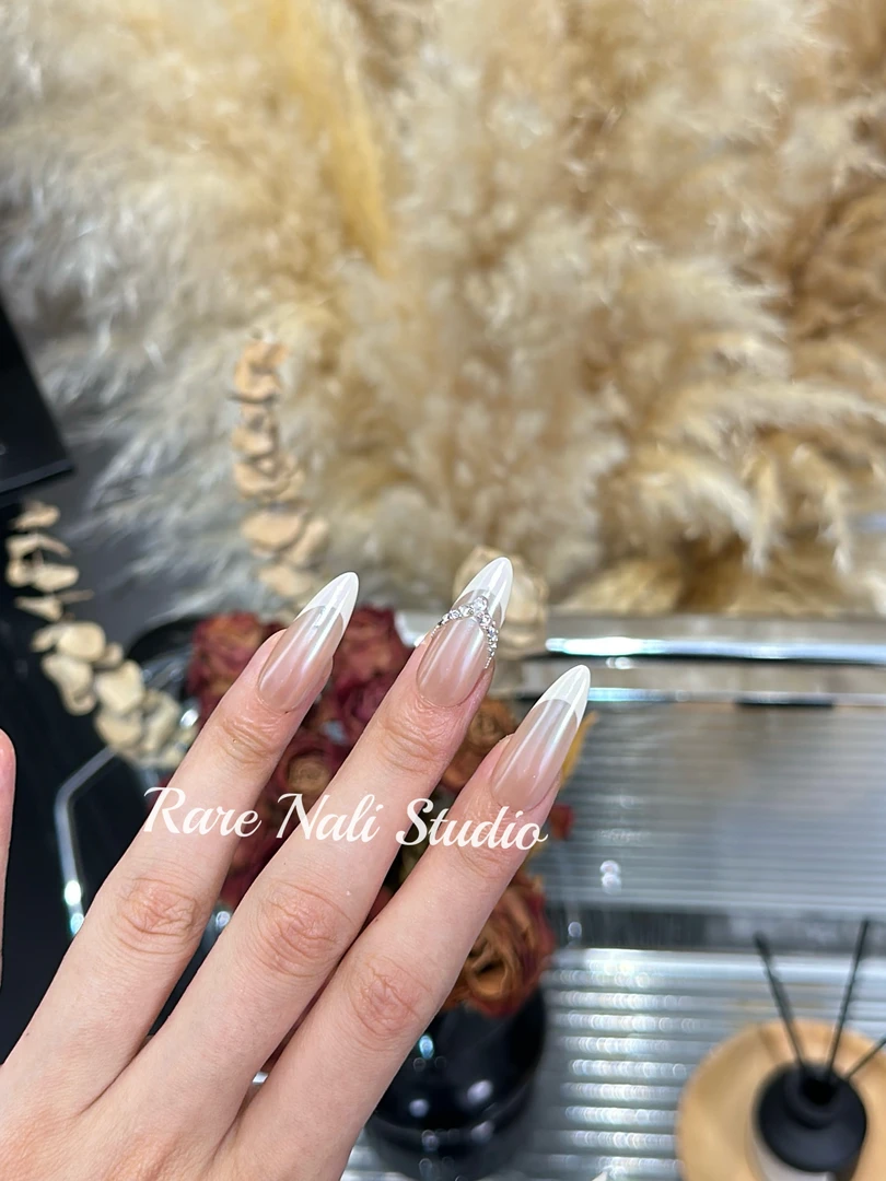 【丝绸月光】rarenailstudio纯手工穿戴甲