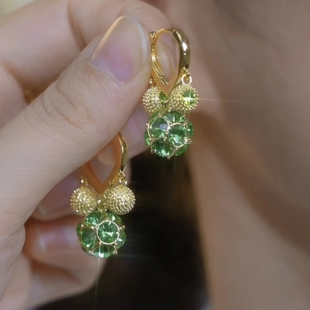 铜合金耳饰 新款绿色圆球榴莲耳环气质小众耳扣设计独特精致耳饰