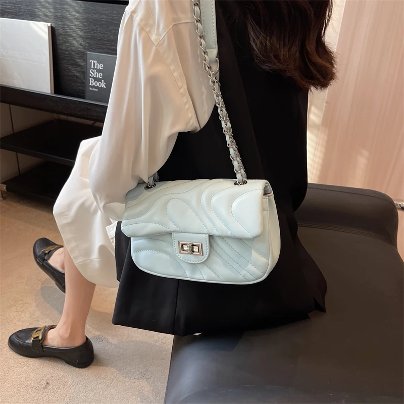 百搭斜挎包包女2023新款韩版洋气小方包小众菱格链条包单肩腋下包