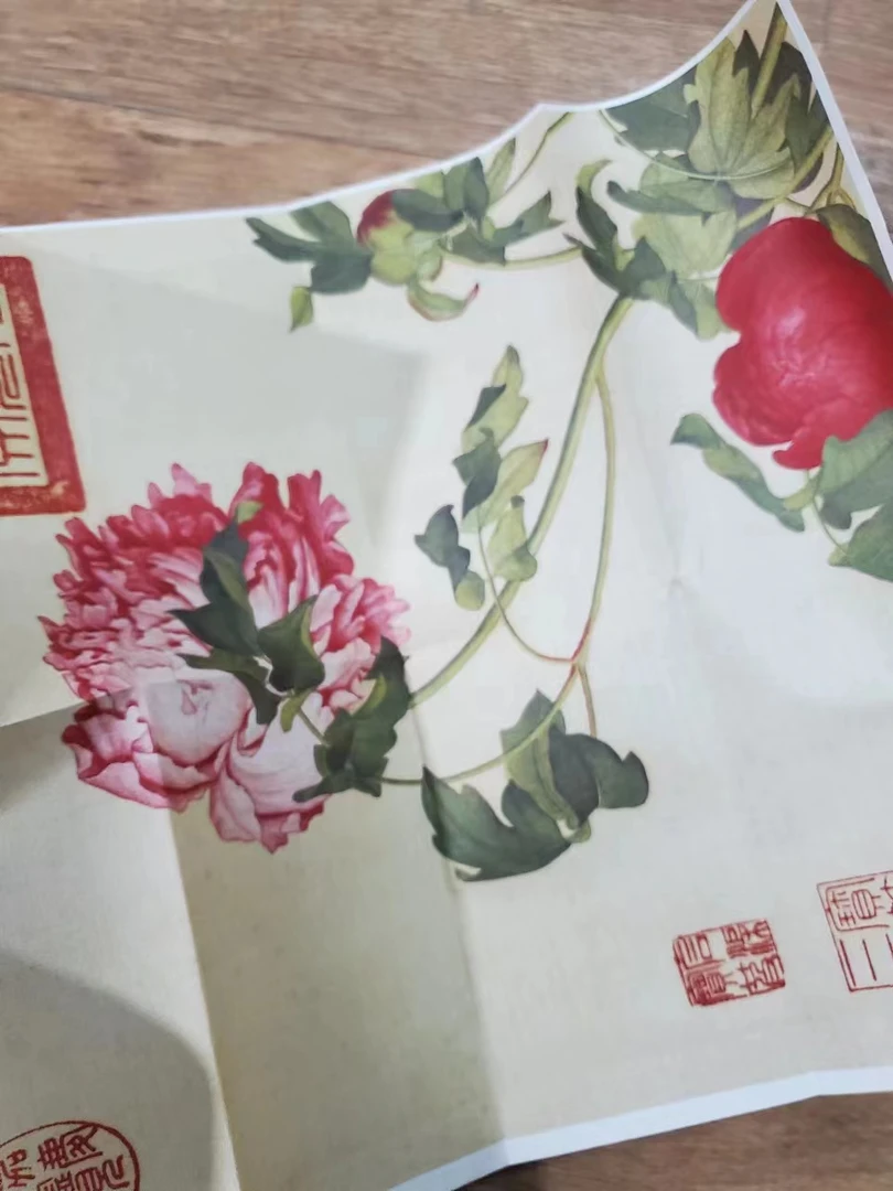 注意折叠发货，有折痕，110号画，尺寸27*32厘米
