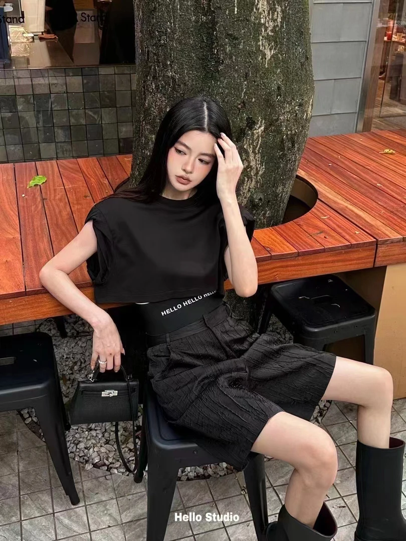 深圳设计师款女HELLO哈锣家女休闲套装