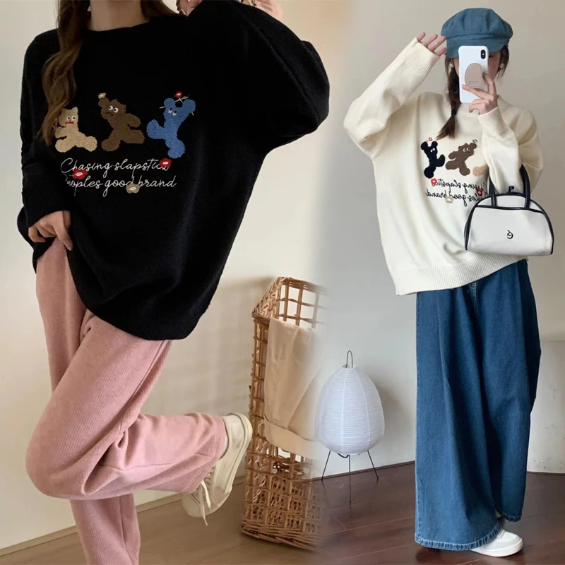 孕妇装秋冬装新款刺绣小熊针织衫上衣宽松款休闲时尚百搭毛衣上衣