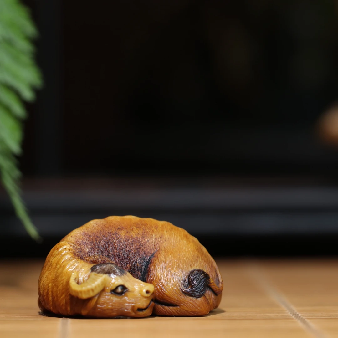 老黄牛 根付作品 方颜原创 纯手工文玩 手把件 茶宠摆件