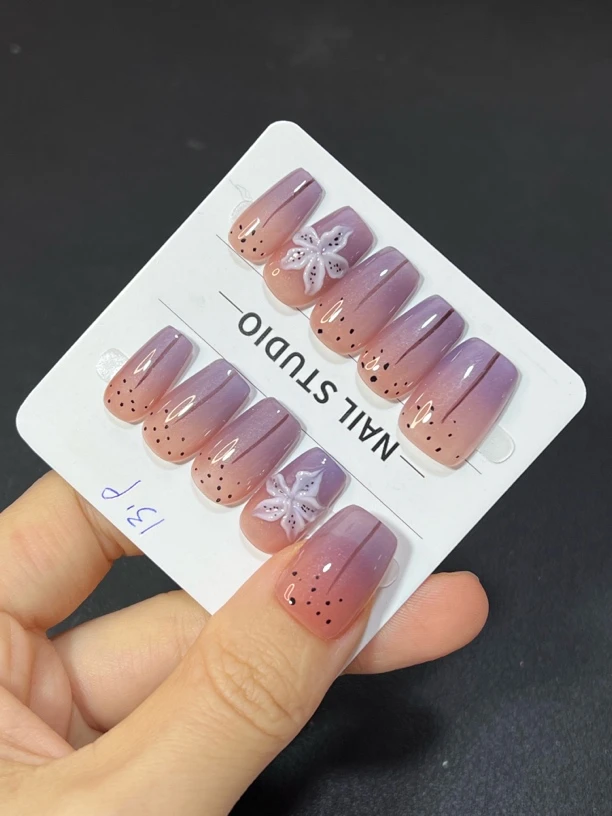 紫色渐变雕花纯手工穿戴甲短甲1247