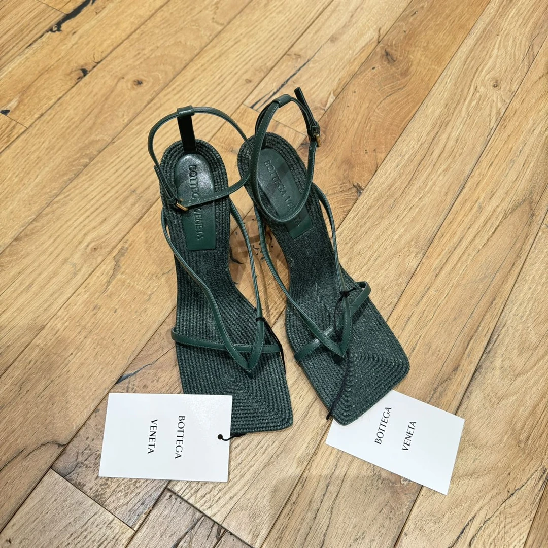 全新未使用 BOTTEGA VENETA/葆蝶家 交叉仙女高跟凉鞋