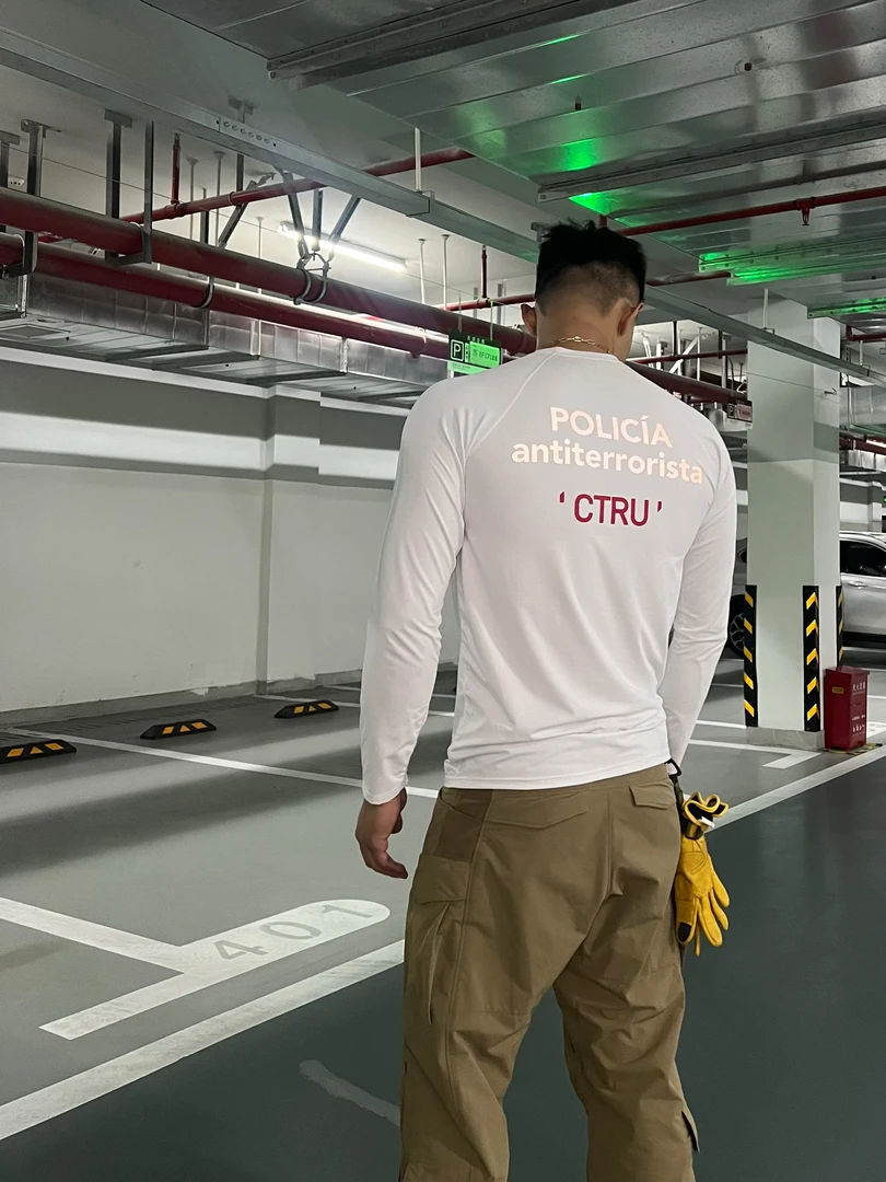 【卡秋山】CTRU反光条子训练长袖速干弹力印花秋冬健身跑步T恤紧身