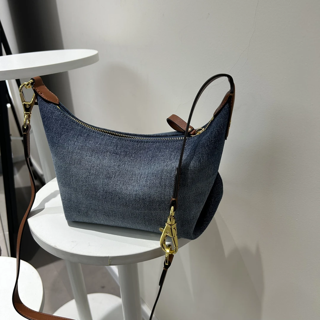 硬货牛仔布配头层牛皮饭盒包斜挎包单间腋下包复古风