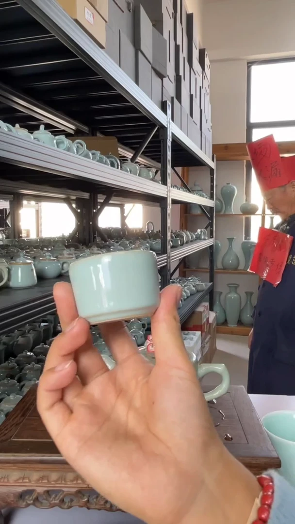 【闪购商品】瓷片天青直口杯。。