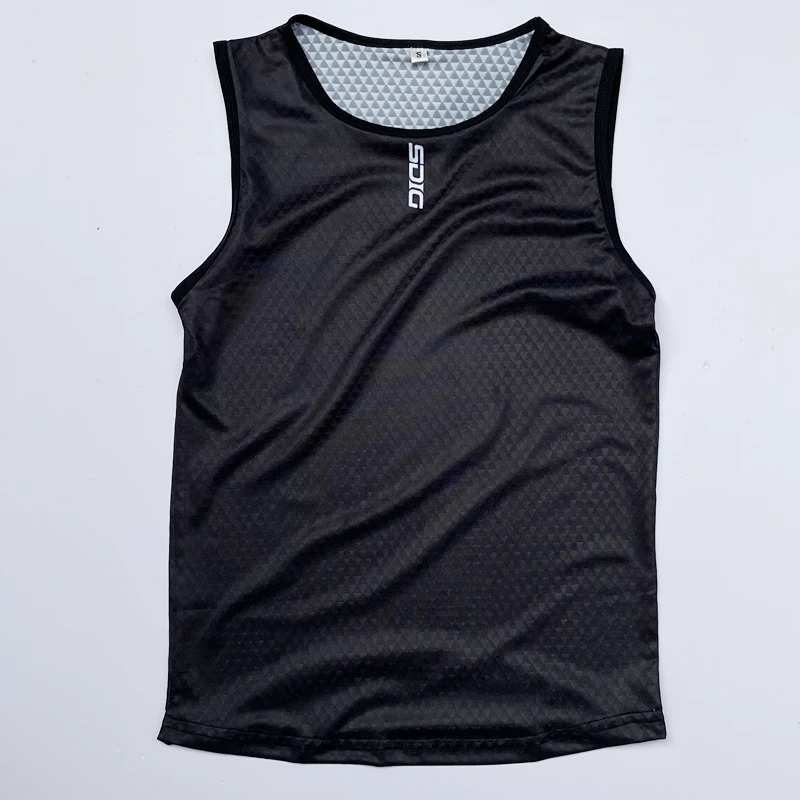 SDIG无袖速干骑行背心轻量透气内搭排汗衫舒适运动打底夏季黑色