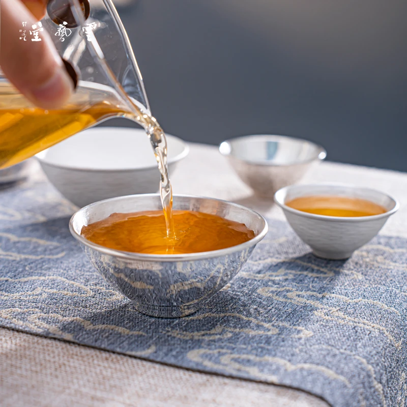 芸术云艺堂手工一张打足银999银杯锤纹银酒杯斗笠杯 围炉煮冰茶