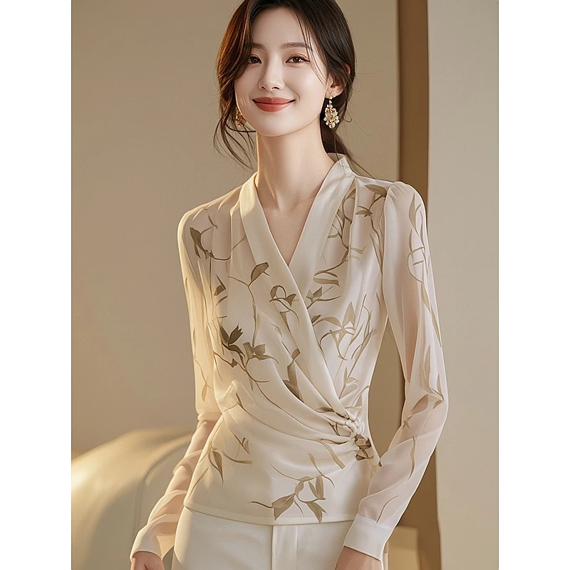 秋季新款独特别致漂亮时尚洋气高端别致雪纺印花长袖小上衣衬衫女