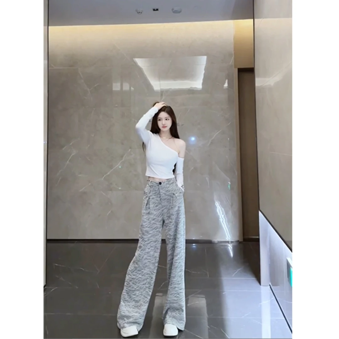 秋装搭配一整套2024秋季新款高级感时尚套装长袖T恤休闲裤女装