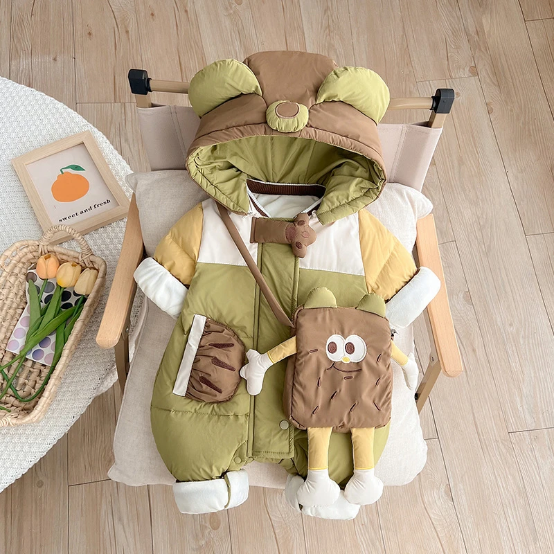 婴儿羽绒服冬季白鸭绒加厚加绒保暖连体衣新生宝宝洋气外出服外套
