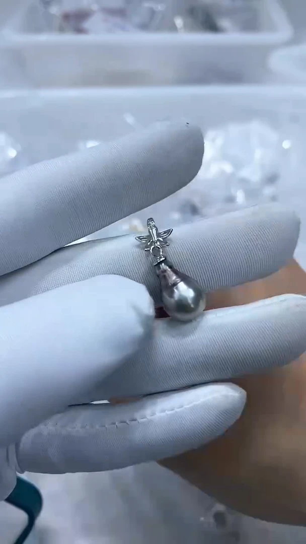 【闪购商品】海水珍珠吊坠(不含链)银S925镶嵌海水大溪地吊坠