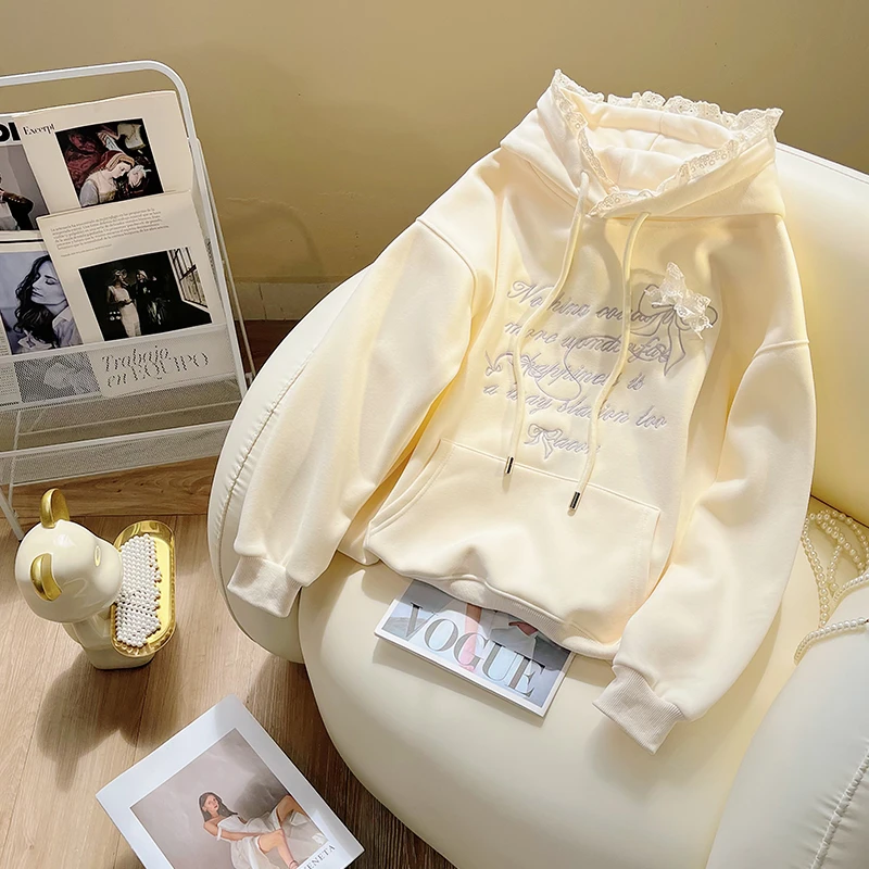 奶杏色连帽卫衣女秋冬加绒2026新款爆款小个子女款别致减龄外套衫