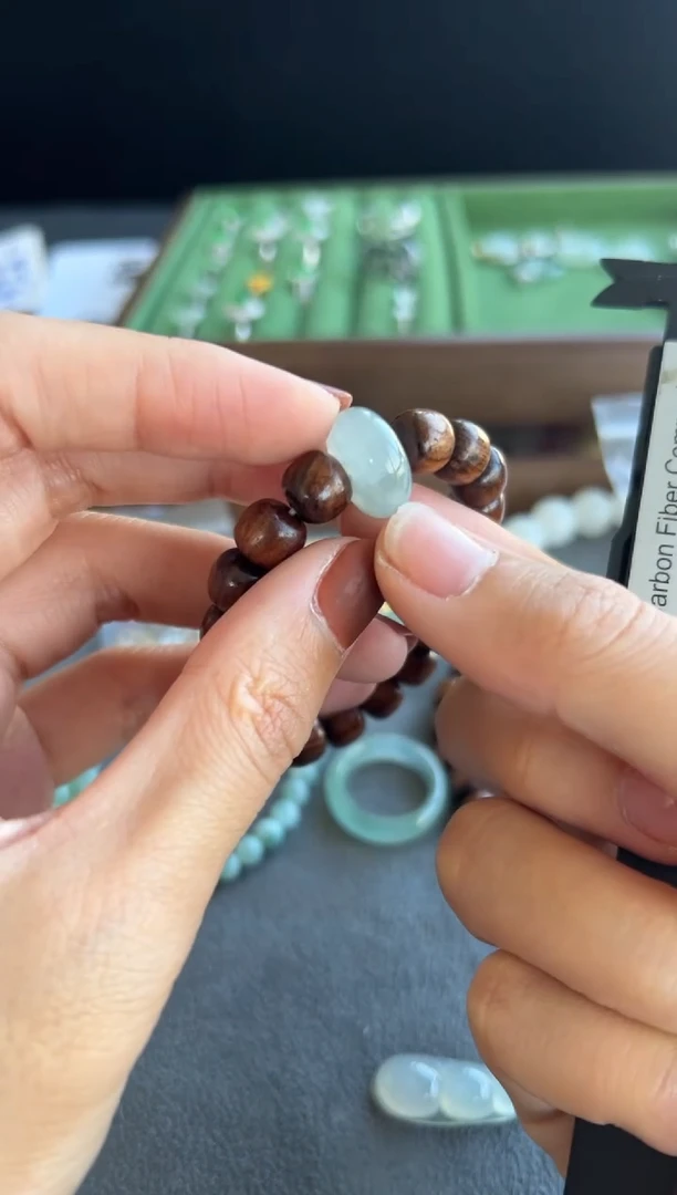 【闪购商品】翡翠手串未镶嵌723买断