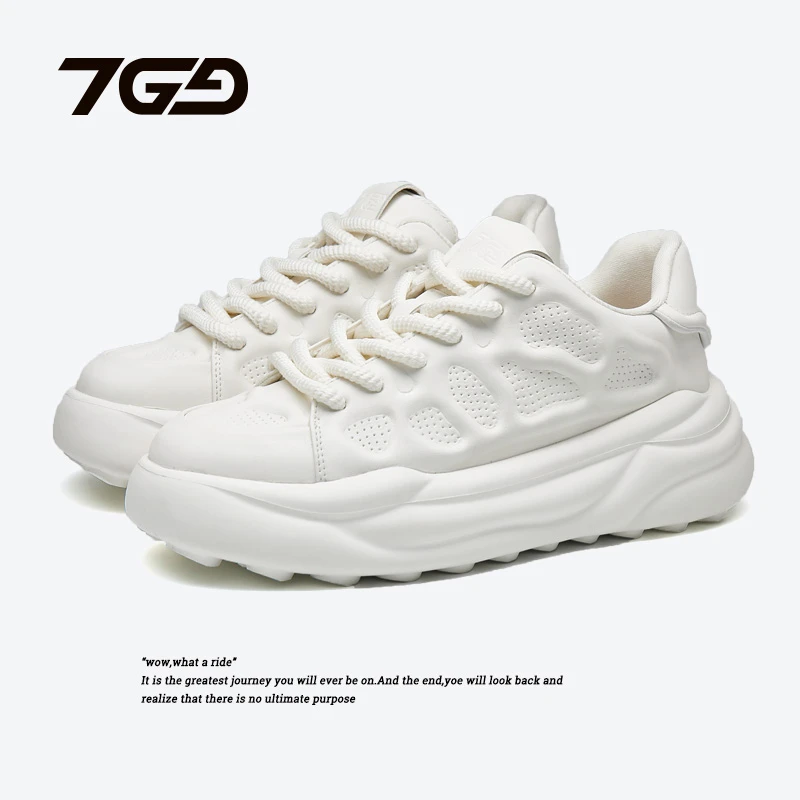 23267-秋冬新款百搭时尚小白鞋休闲板鞋厚底运动鞋