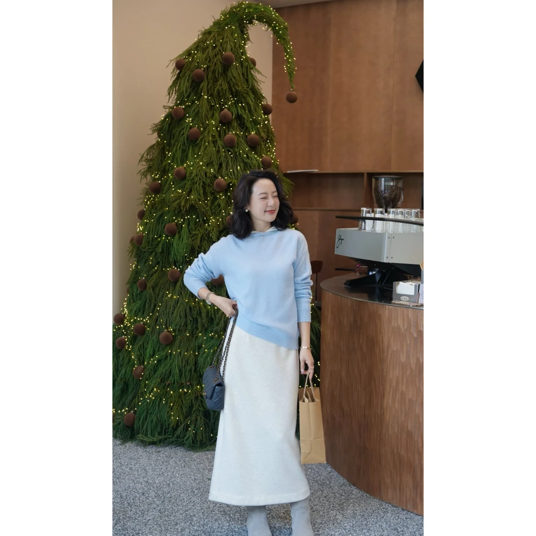 <反季清仓 NO退NO换!!>（减龄神器）全羊毛礼连帽套头毛衣