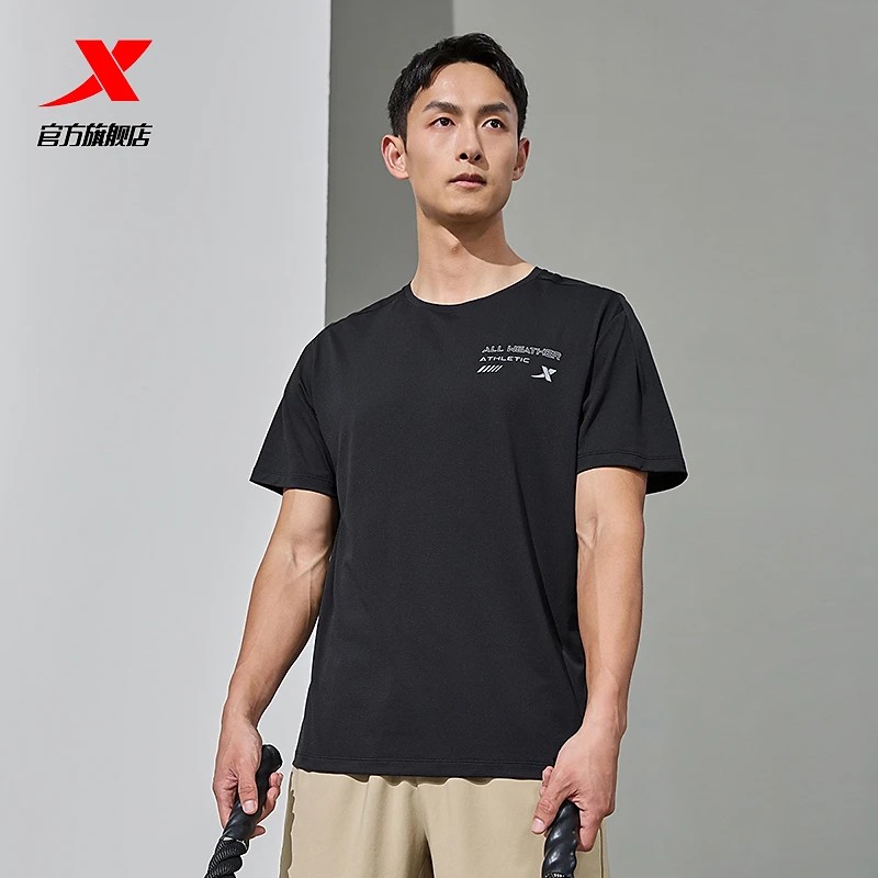 特步运动短袖男透气速干健身运动跑步马拉松男士男款休闲圆领T恤