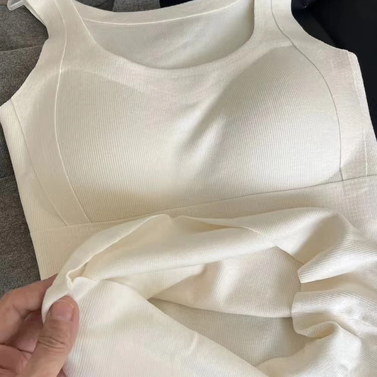 秋冬羊绒珍珠蛋白发热背心带胸垫一体无痕保暖修身打底显瘦衣通勤