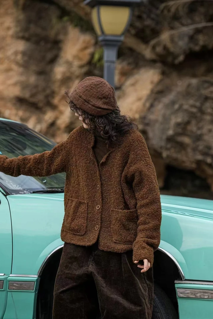 小慧麻衣～疯子张色织羊毛开衫均码款号08398衣长58胸围140