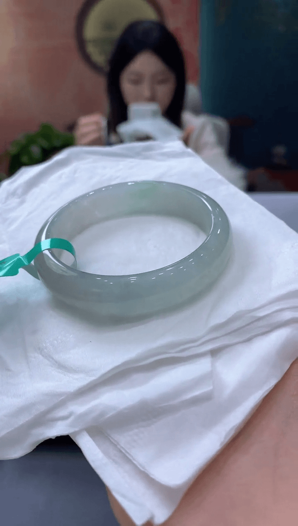 【闪购商品】翡翠手镯未镶嵌01987