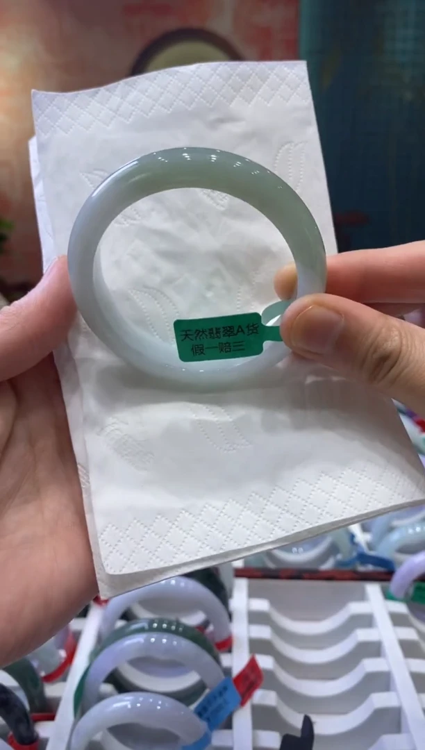 【闪购商品】翡翠手镯未镶嵌00012224