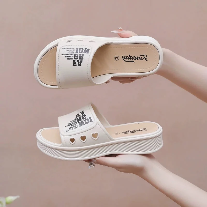 厚底拖鞋女夏天外穿休闲软底一字拖女防滑时尚坡跟百搭女士凉拖鞋