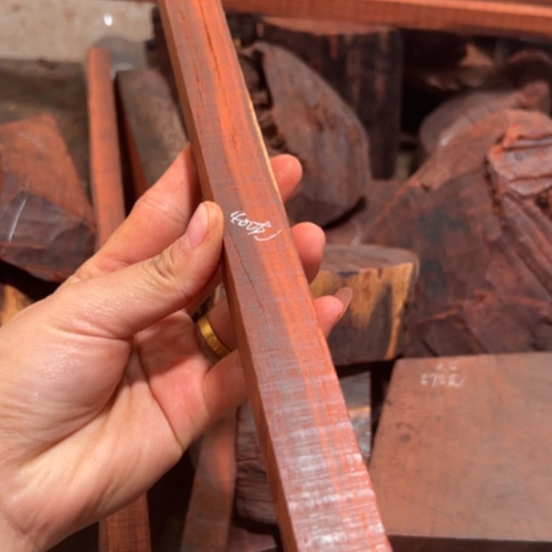 【闪购商品】檀木边角料