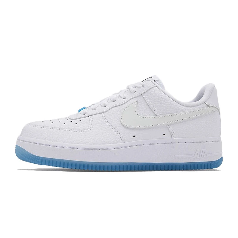 nike耐克女鞋空军一号百搭板鞋AIR FORCE1 07 LX运动鞋DA8301-101