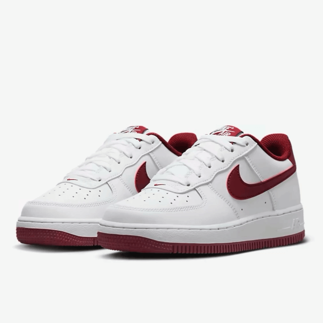 【甄选】nike耐克女子AIR FORCE 1 BG白红新年休闲鞋FV5948-105